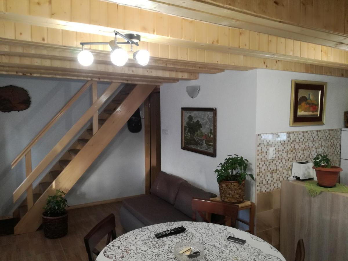 Kuca Za Odmor "Jasna" Crni Lug Exterior foto